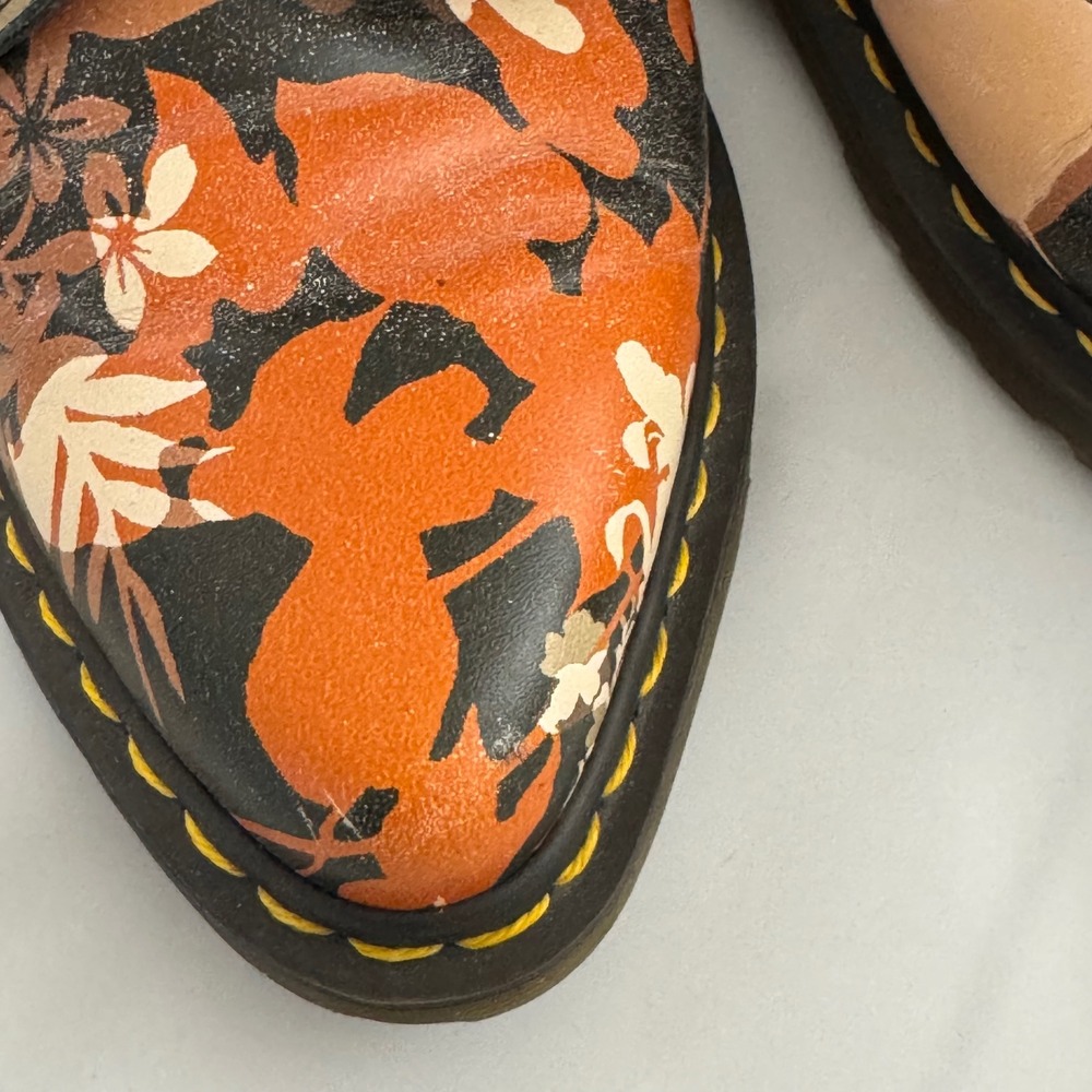 DISCONTINUED Dr. Martens Cerys 14Eye Floral Leather Boot Pointed Toe RARE US L 9 - Picture 10 of 14